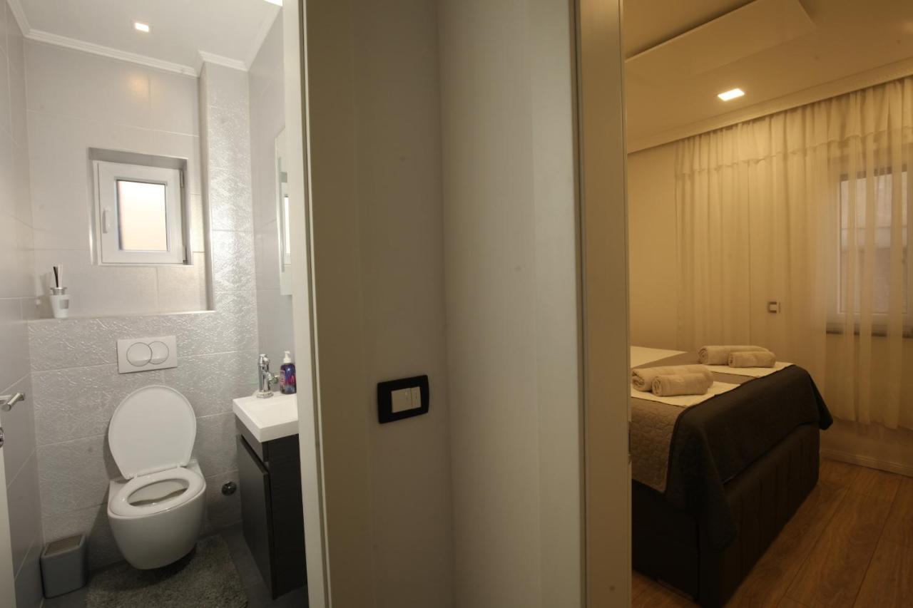 Luxurious Seaview Apartment シベニク エクステリア 写真